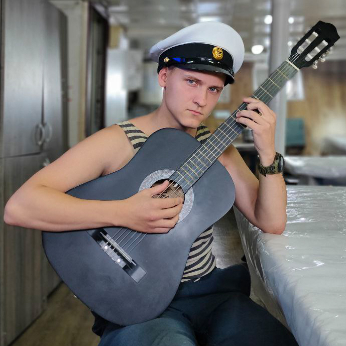 wigless_2023_sq.jpg